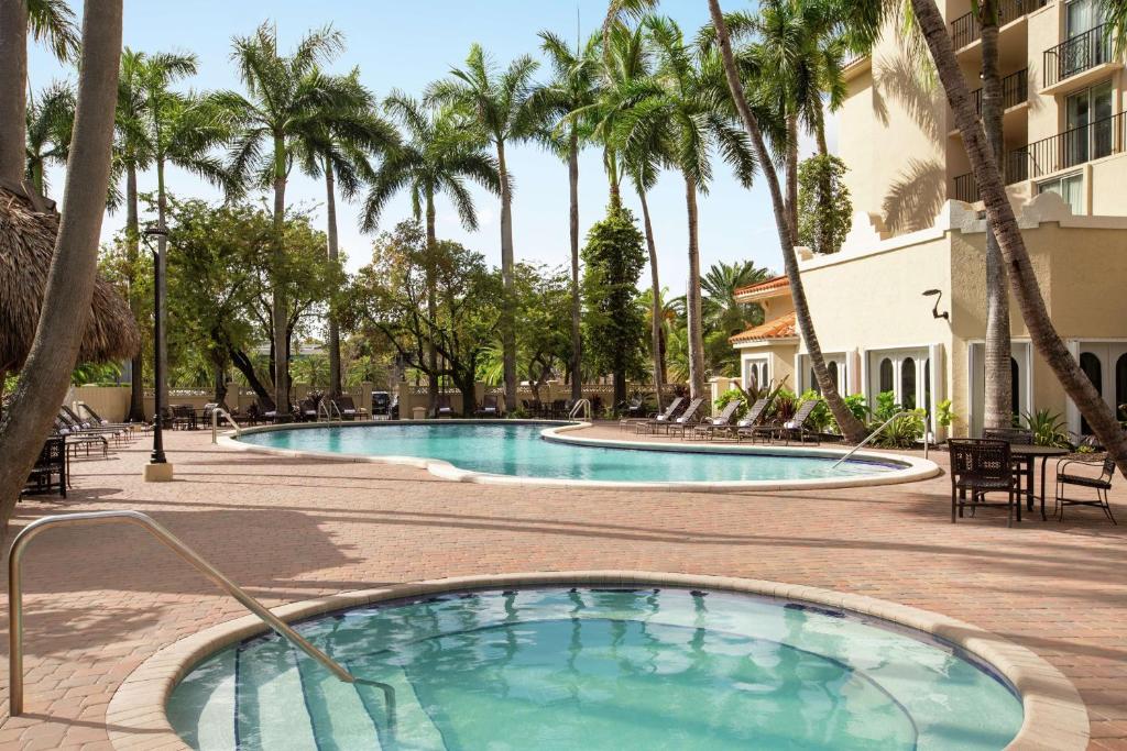 Embassy Suites by Hilton Miami International Airport, photo 1
