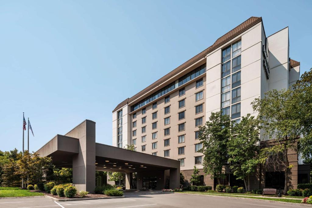 Embassy Suites by Hilton Nashville Airport, photo 1