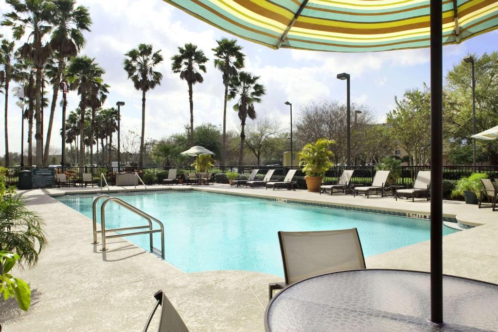 Embassy Suites by Hilton Orlando Airport photo 2
