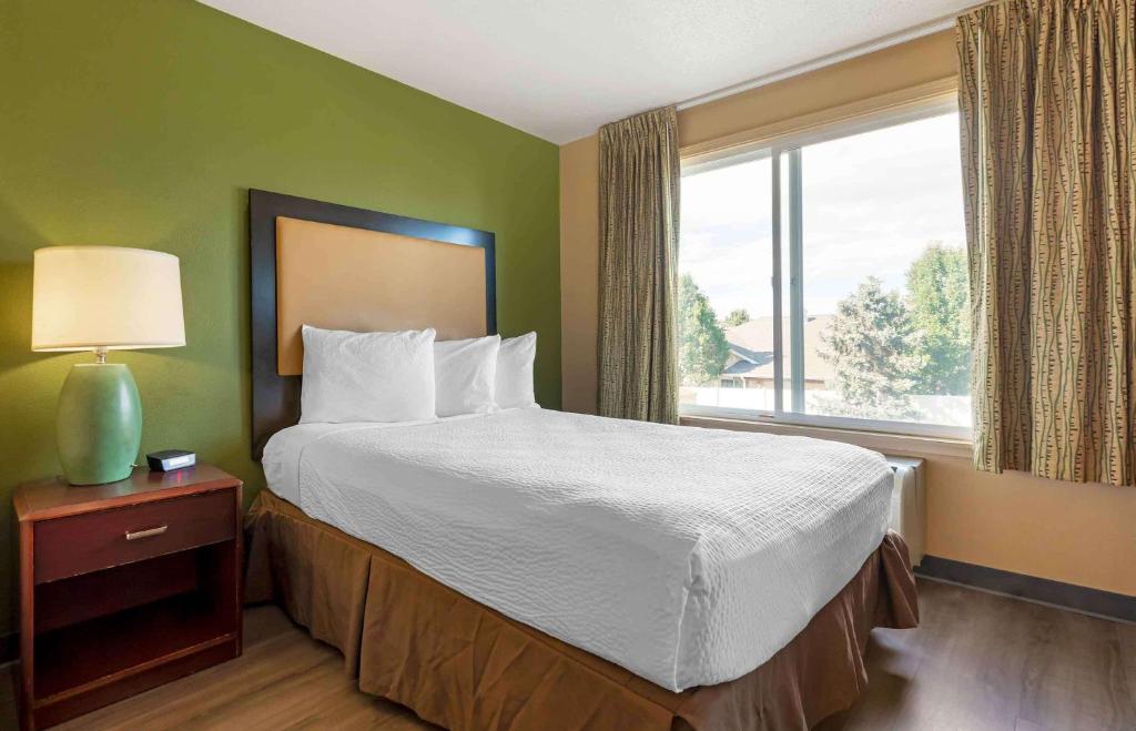 Extended Stay America Select Suites - Baltimore - BWI Airport - International Dr photo 2