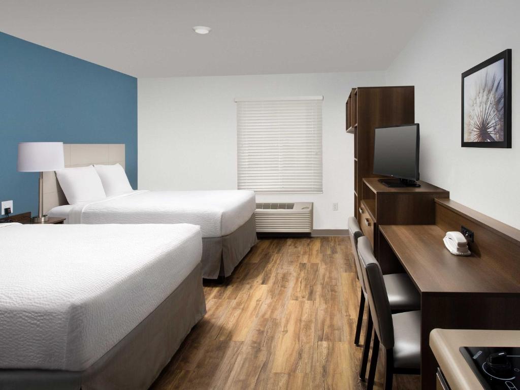Extended Stay America Select Suites - Orlando - Airport photo 2