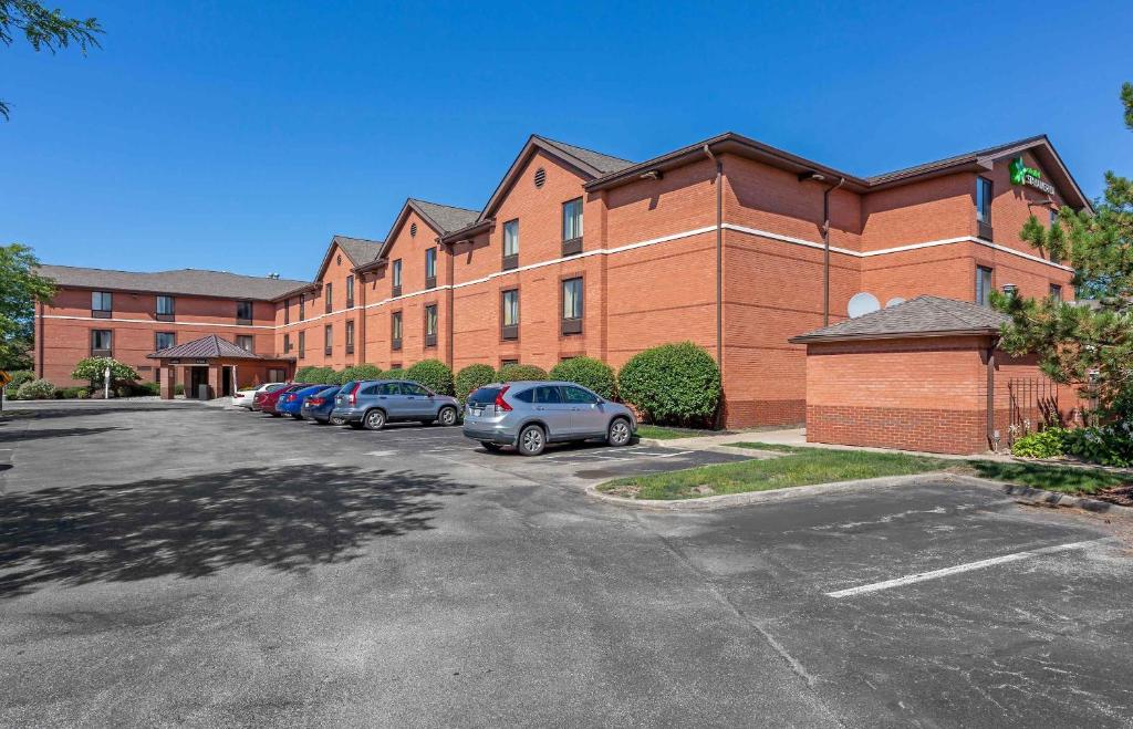 Extended Stay America Suites - Cleveland - Middleburg Heights, photo 1