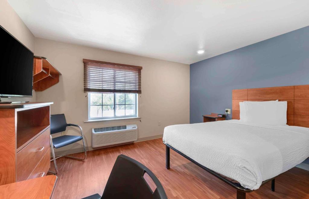 Extended Stay America Suites - Denver - Airport photo 2