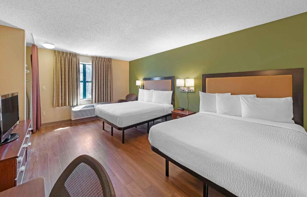 Extended Stay America Suites - Kansas City - Airport photo 2