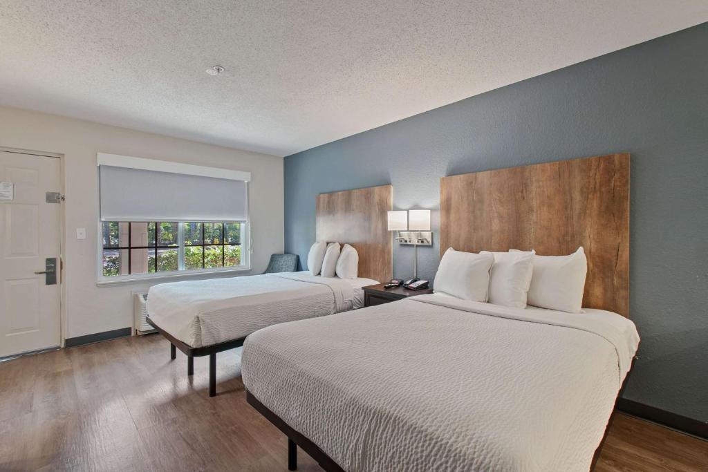 Extended Stay America Suites - Miami - Airport - Blue Lagoon photo 2