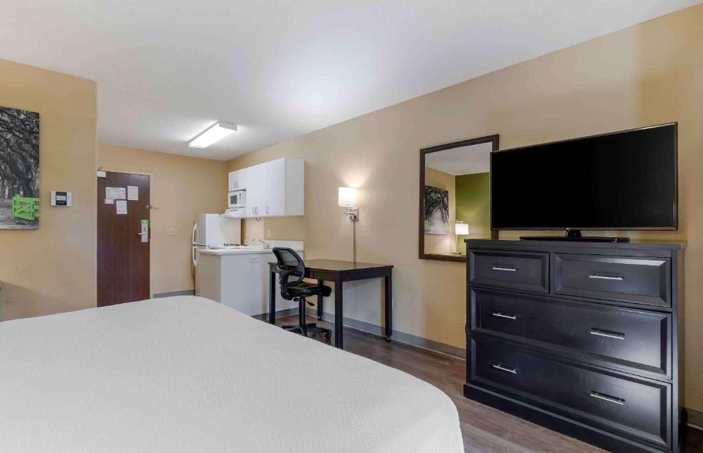Extended Stay America Suites - Sacramento - South Natomas photo 3