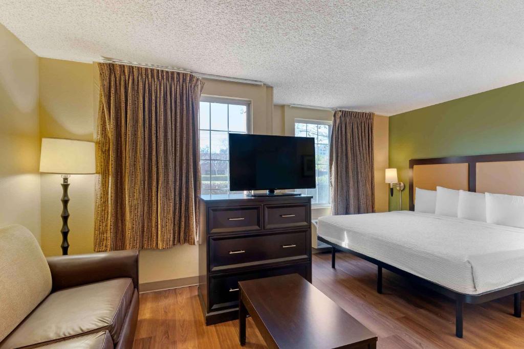 Extended Stay America Suites - San Jose - Downtown photo 2
