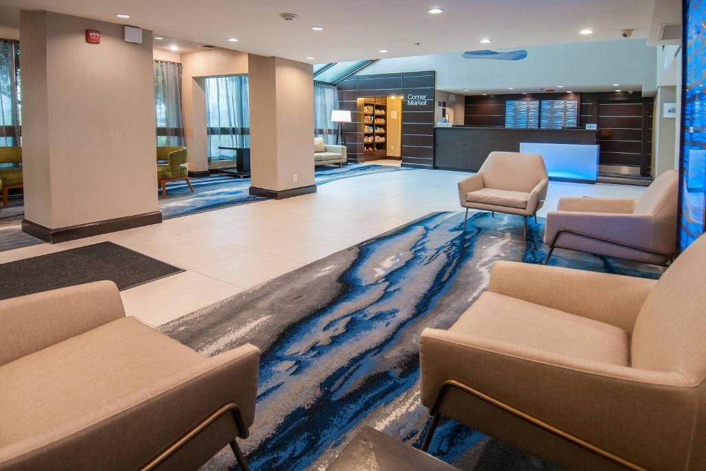Fairfield Inn & Suites by Marriott Dallas DFW Airport South/Irving, photo 1