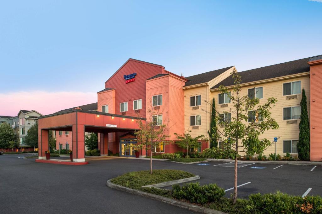 Fairfield Inn & Suites by Marriott Portland North photo 2