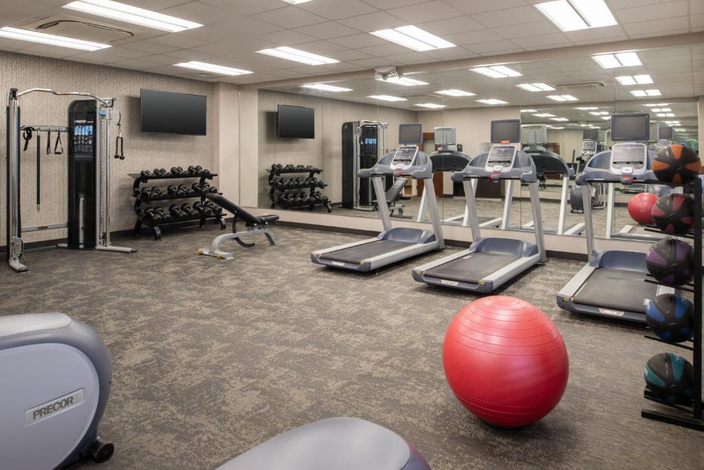 Fairfield Inn & Suites by Marriott Tampa Westshore/Airport photo 3
