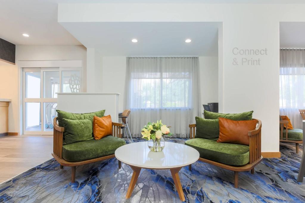 Fairfield Inn & Suites Houston Humble, photo 1