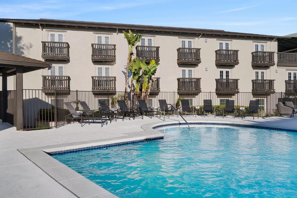 Fairfield Inn & Suites San Diego Old Town photo 4