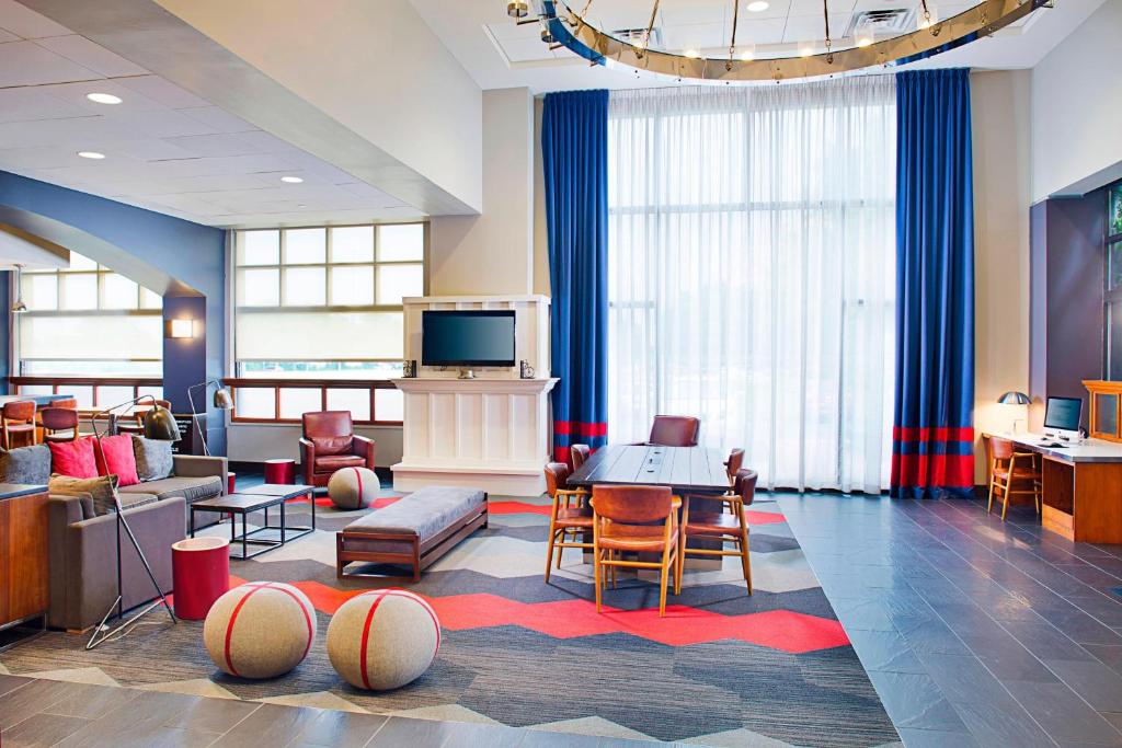 Four Points by Sheraton Philadelphia Airport, photo 1