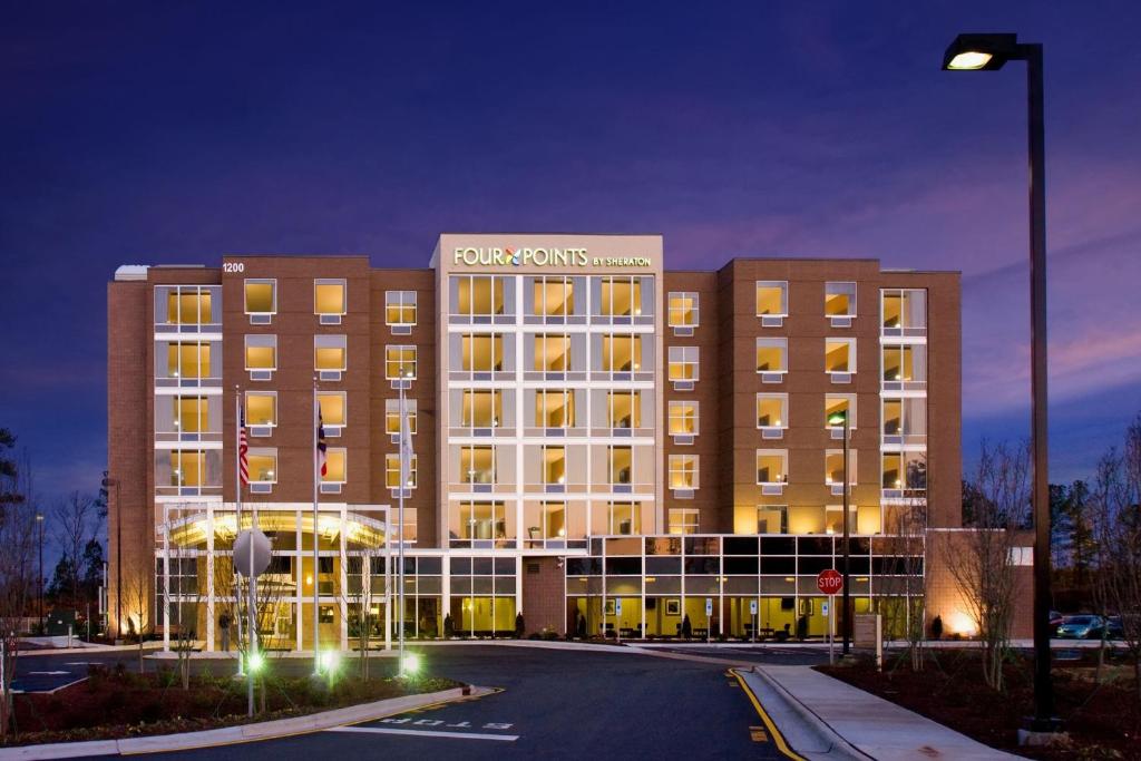 Four Points by Sheraton Raleigh Durham Airport, photo 1