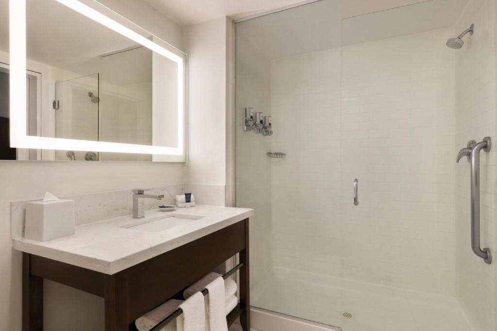 Four Points by Sheraton Sacramento Airport photo 3