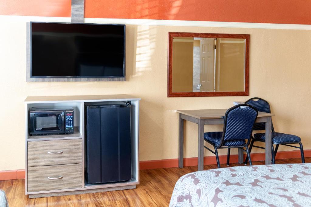 Geneva Motel photo 4