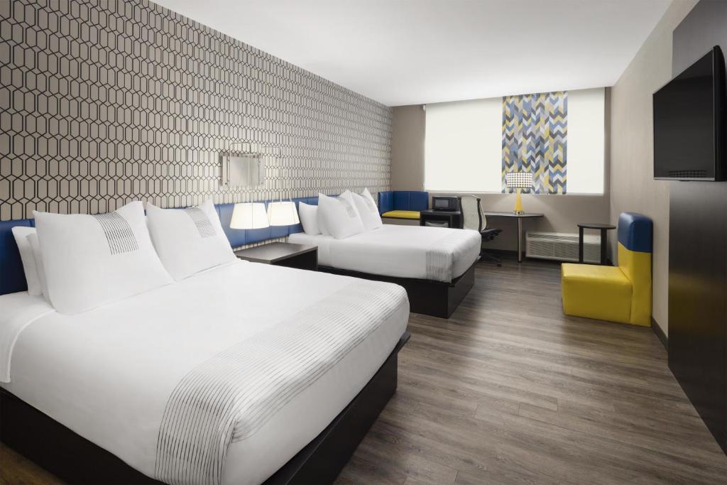GLo Best Western Nashville Airport photo 2