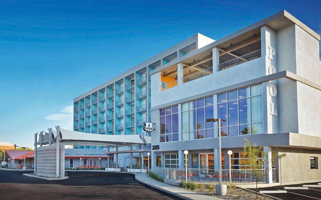 Graduate by Hilton Tempe, photo 1