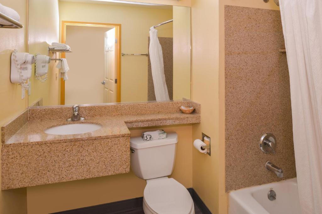 H3 Inn & Suites - LAX Airport - Los Angeles photo 3