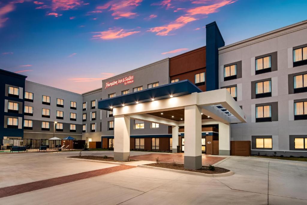 Hampton Inn & Suites By Hilton Irving Dfw Airport North photo 4