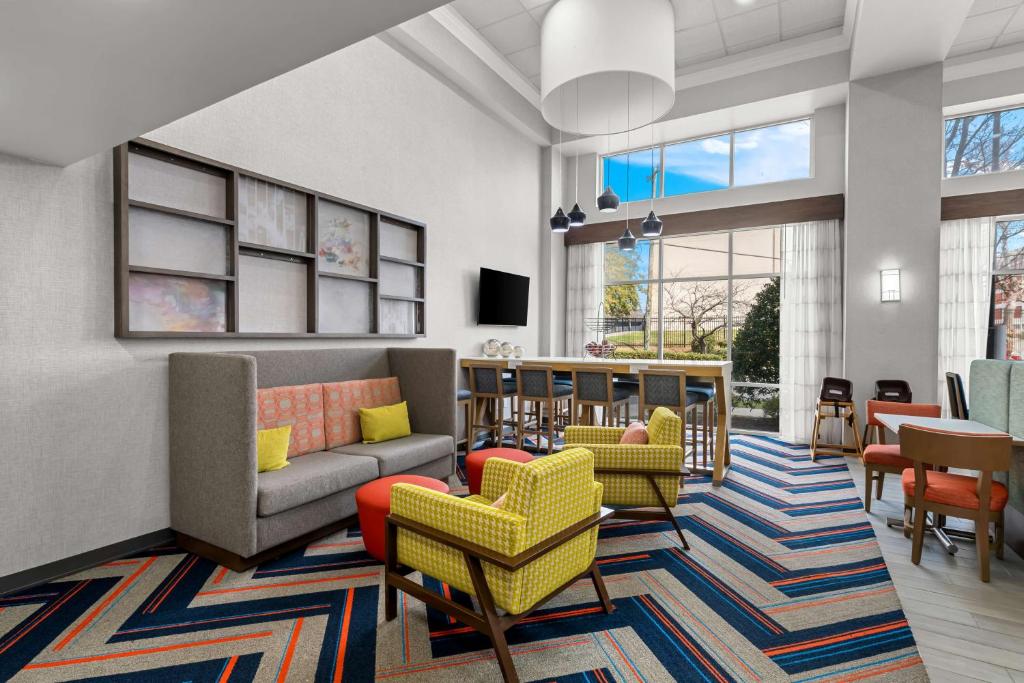 Hampton Inn & Suites Charlotte-Airport photo 4