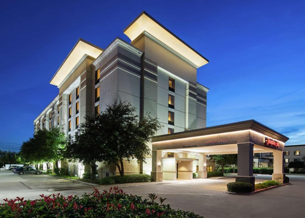 Hampton Inn Dallas Irving Las Colinas, photo 1