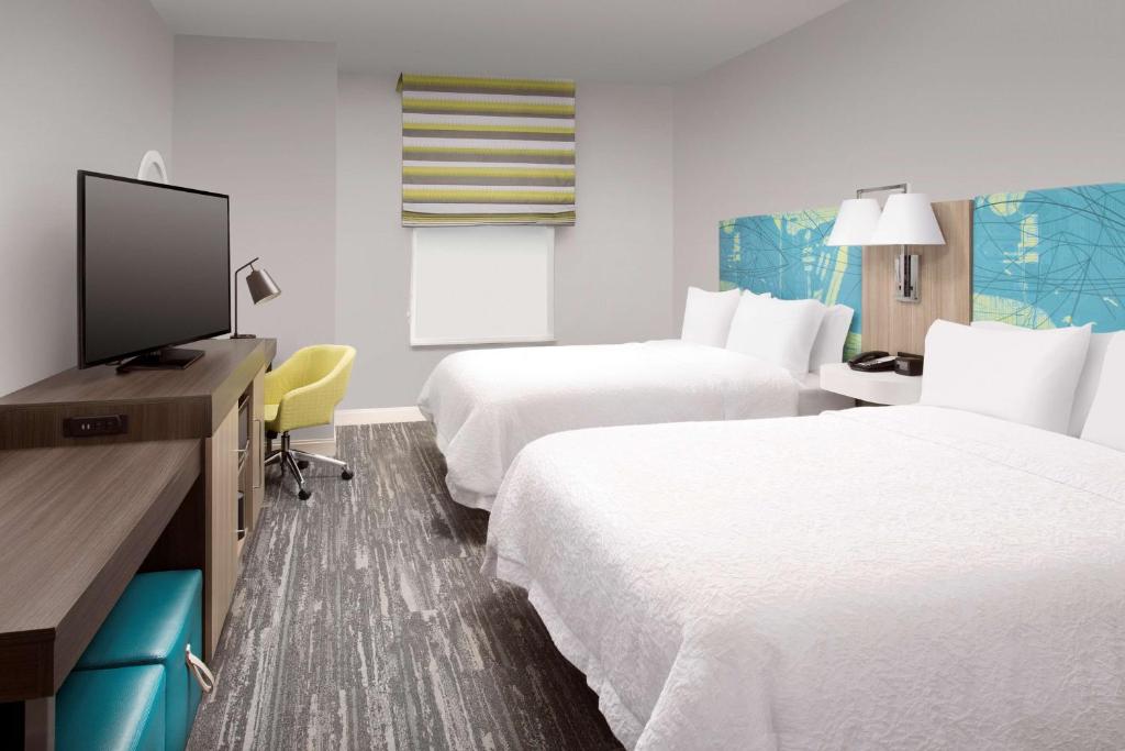 Hampton Inn Miami Airport East photo 2