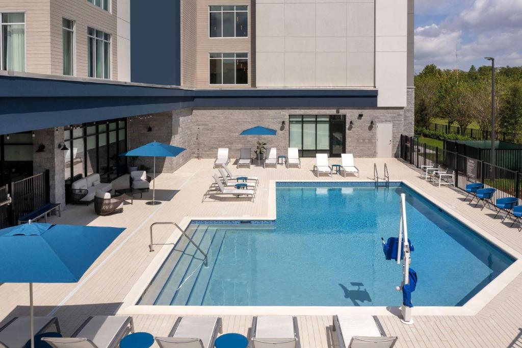 Hampton Inn Orlando Southeast Nona photo 4