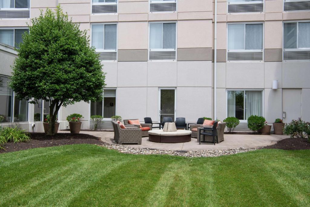 Hilton Garden Inn BWI Airport photo 2