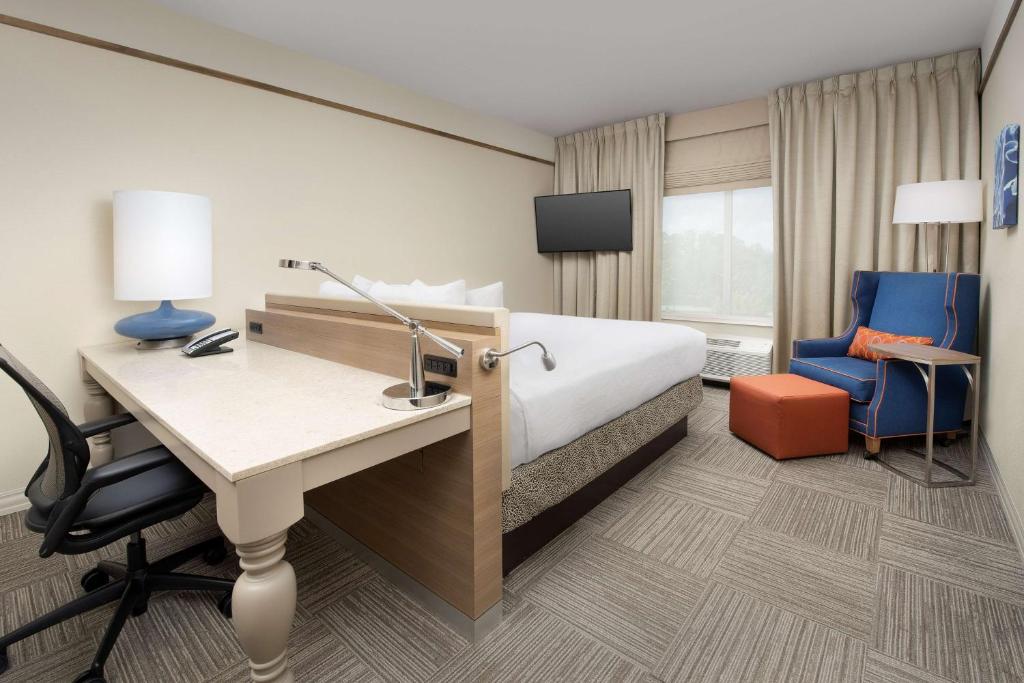 Hilton Garden Inn Charlotte Airport photo 2