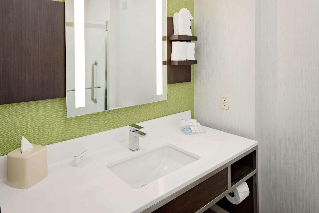 Hilton Garden Inn DFW Airport South photo 3