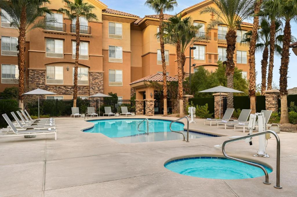 Hilton Garden Inn Las Vegas Strip South photo 4
