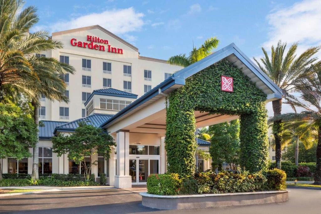 Hilton Garden Inn Miami Airport West, photo 1