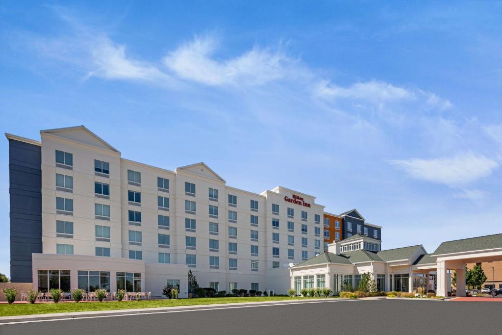 Hilton Garden Inn - Salt Lake City Airport, photo 1