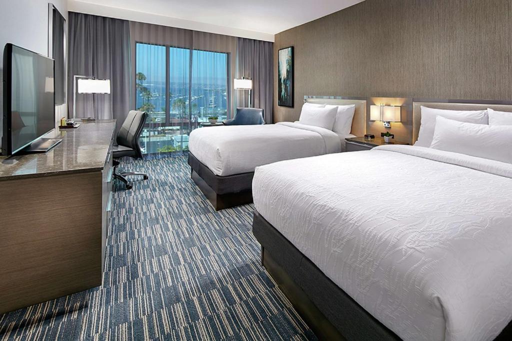 Hilton Garden Inn San Diego Downtown/Bayside, CA photo 2
