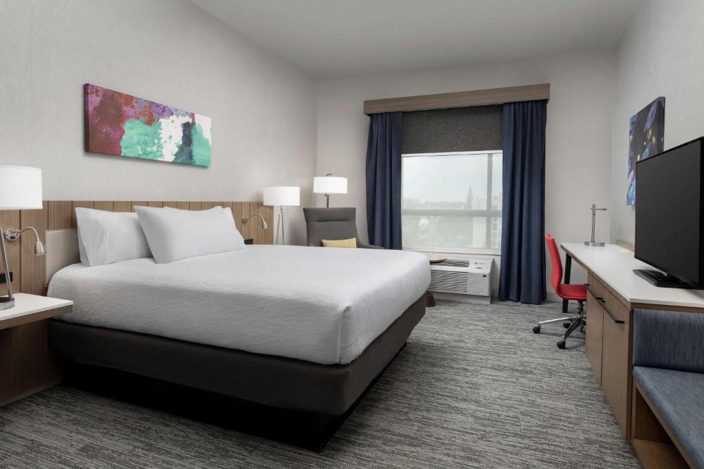 Hilton Garden Inn San Jose Airport, photo 1