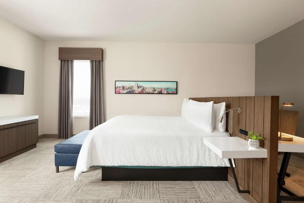 Hilton Garden Inn Seattle Airport photo 2