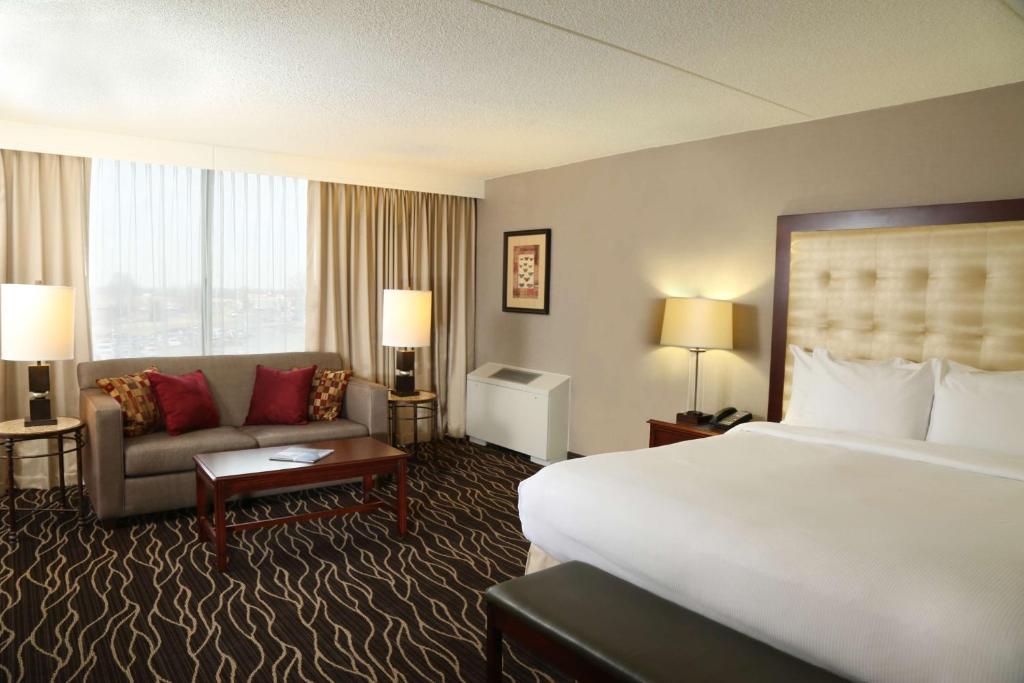 Hilton Kansas City Airport photo 2