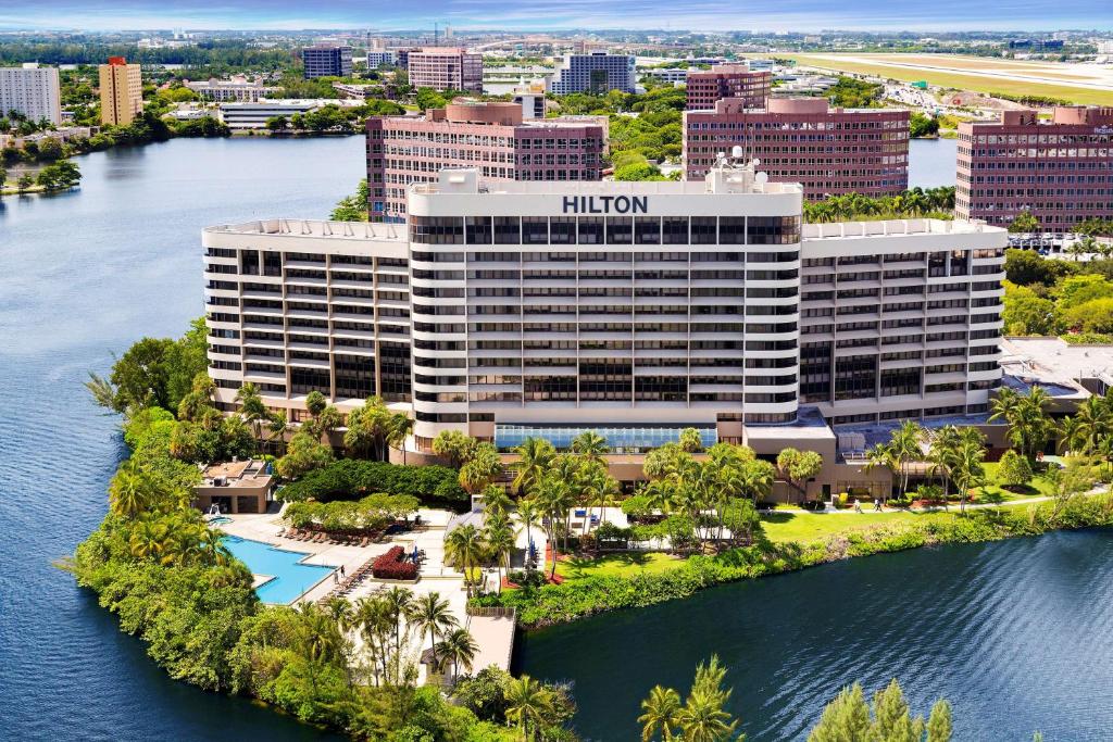 Hilton Miami Airport Blue Lagoon, photo 1