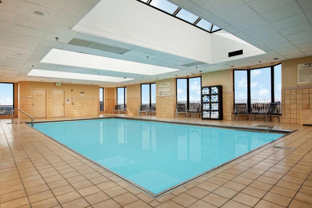 Hilton Rosemont Chicago O'Hare photo 4
