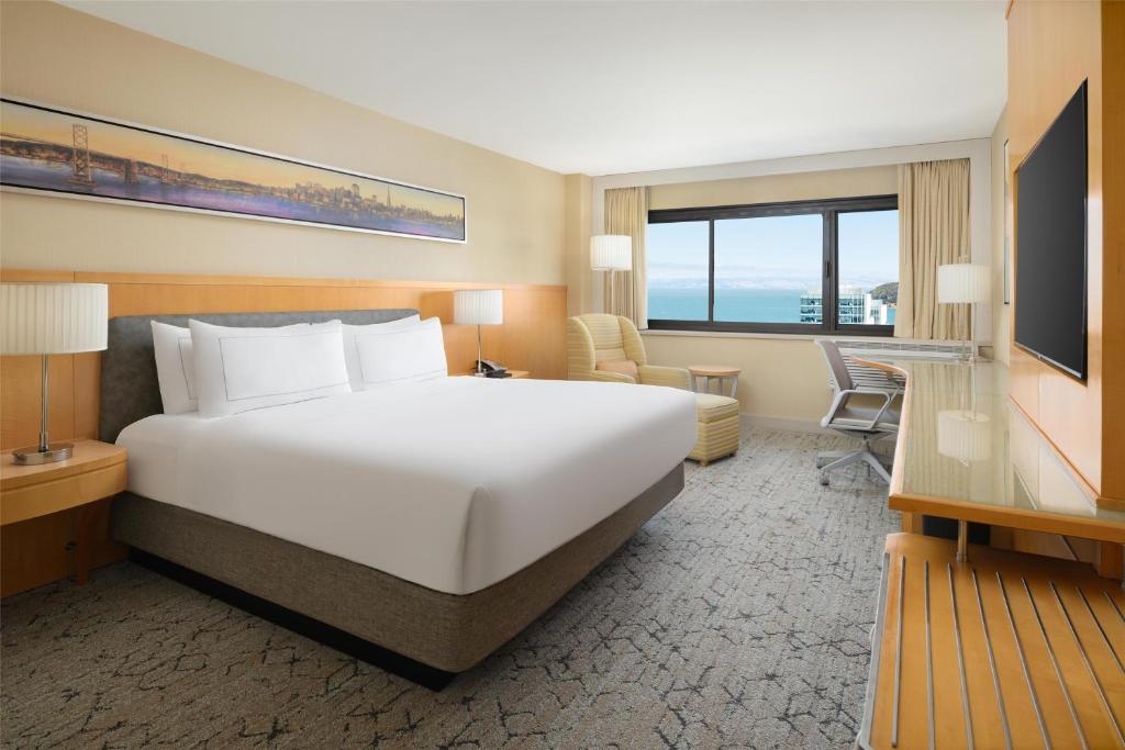 Hilton San Francisco Airport Bayfront - No Resort Fee photo 4
