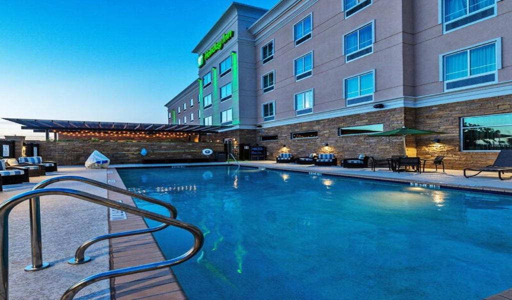 Holiday Inn Austin Airport by IHG photo 4