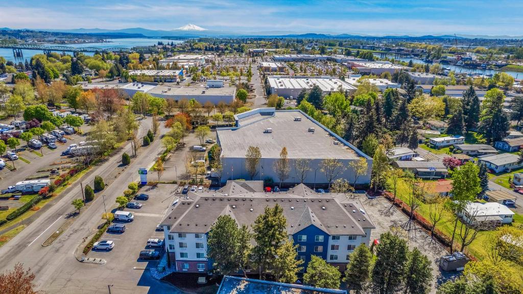 Holiday Inn Express Hotel & Suites Portland - Jantzen Beach by IHG photo 3