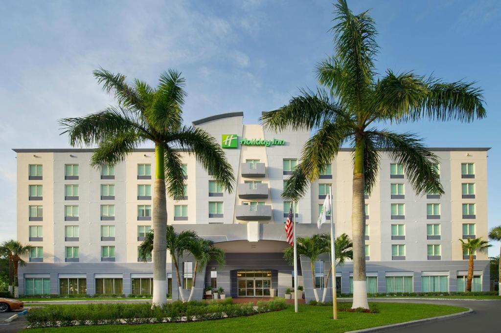 Holiday Inn Miami-Doral Area by IHG, photo 1