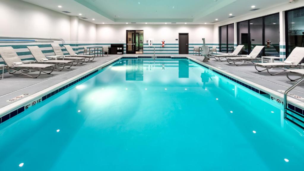 Holiday Inn Nashville Airport by IHG photo 3
