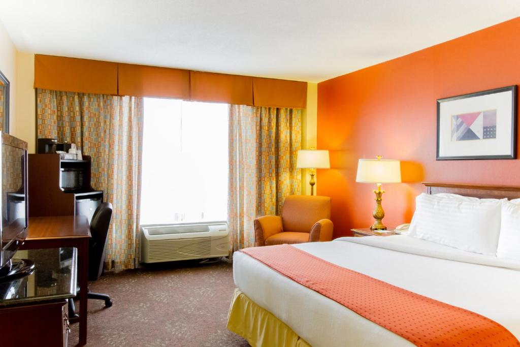 Holiday Inn O'Hare Area by IHG photo 2