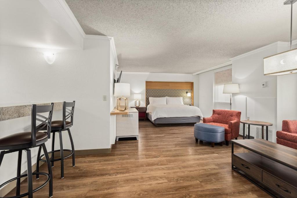 Holiday Inn Tampa Westshore - Airport Area by IHG photo 2