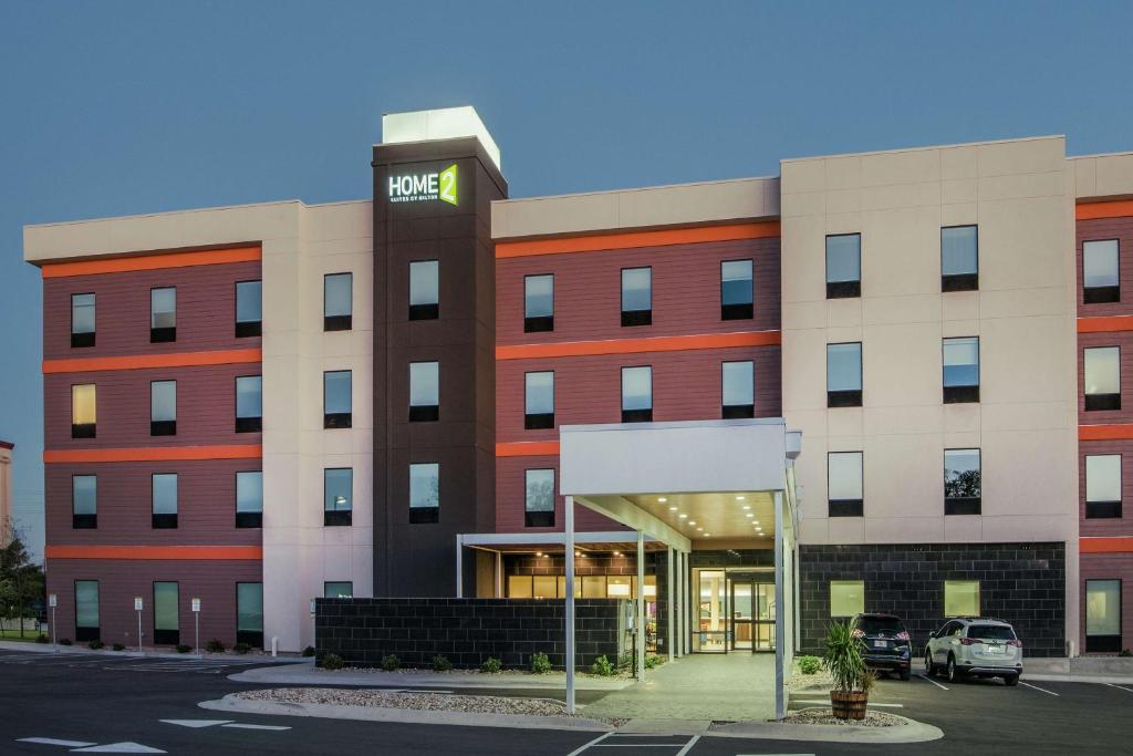 Home2 Suites By Hilton Austin Airport, photo 1