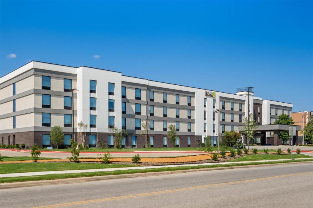 Home2 Suites by Hilton Irving/DFW Airport North, photo 1