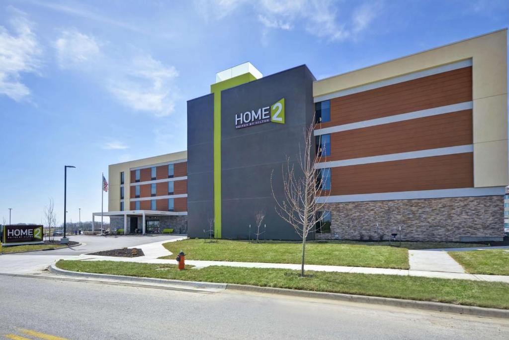 Home2 Suites by Hilton KCI Airport, photo 1